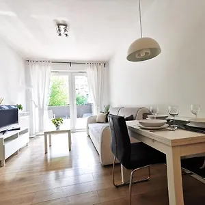 Matejki ~ Self Check-in 24 ~ Parking Apartment Breslau